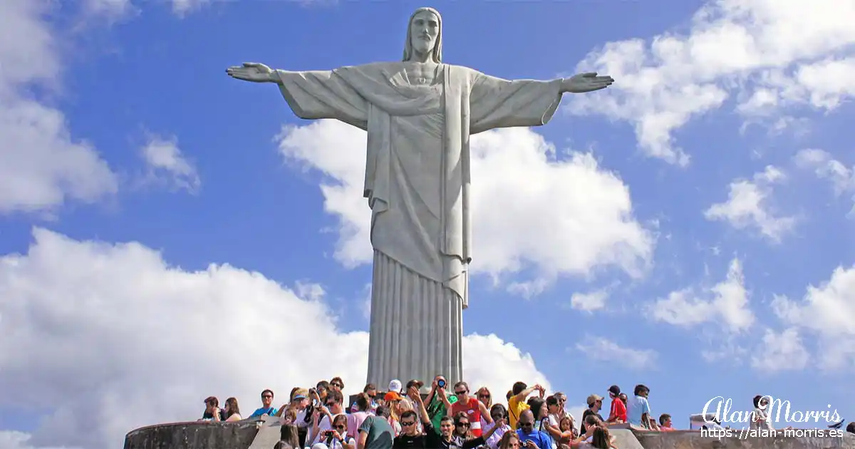 Christ the Redeemer statue, Rio de Janeiro.