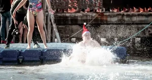 Alan Morris hitting the water as he jumps into the Mar Menor. Alan Morris hitting the water as he jumps into the Mar Menor.