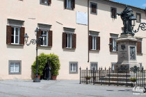 Convent next to the Statue of St. Bonaventure of Bagnoregio.