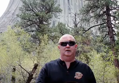 Devils Tower Photos.