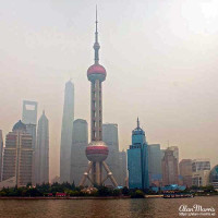 The Oriental Pearl Tower & the Shanghai skyline The Oriental Pearl Tower & the Shanghai skyline