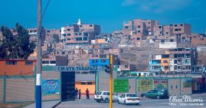 Homes along the road into Chincha near the Pachacamac complex.