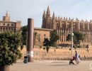 Cathedral, next to the La Almudaina Palace, Palma Mallorca.