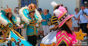 Performers outside the Casa da Cultura in Recife. Performers outside the Casa da Cultura in Recife.