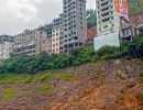 Empty buildings on the Shennong stream.