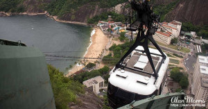 Cable car arriving at the first stop on the journey to the top of Sugarloaf Mountain. Cable car arriving at the first stop on the journey to the top of Sugarloaf Mountain.