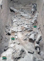 Broken Terracotta figures in Pit One. Broken Terracotta figures in Pit One.