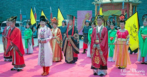 City of Xi´an dignitaries at the Welcome Ceremony.